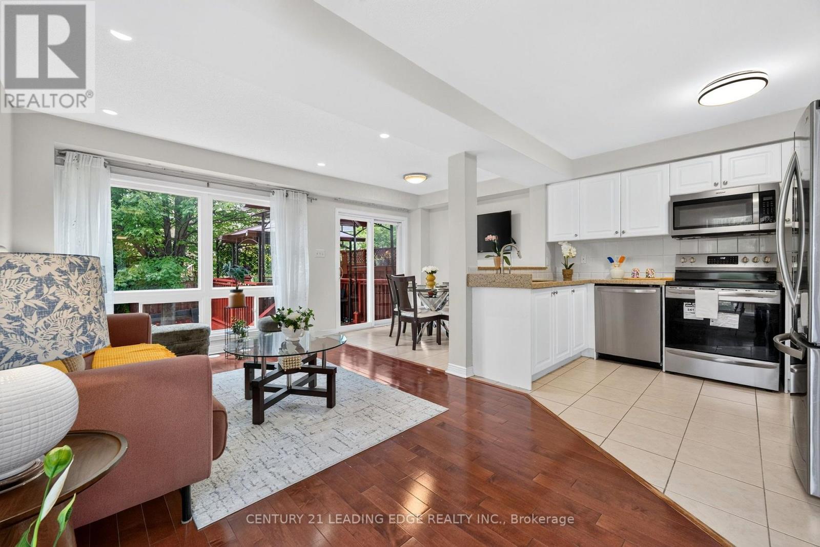 63 Wilkes Crescent, Toronto, Ontario  M1L 0B4 - Photo 8 - E13635622
