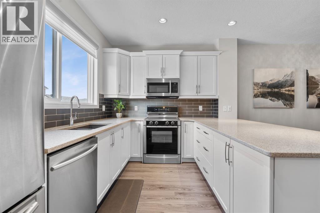 31 Red Embers Lane Ne, Calgary, Alberta  T3N 1B6 - Photo 12 - A2324690