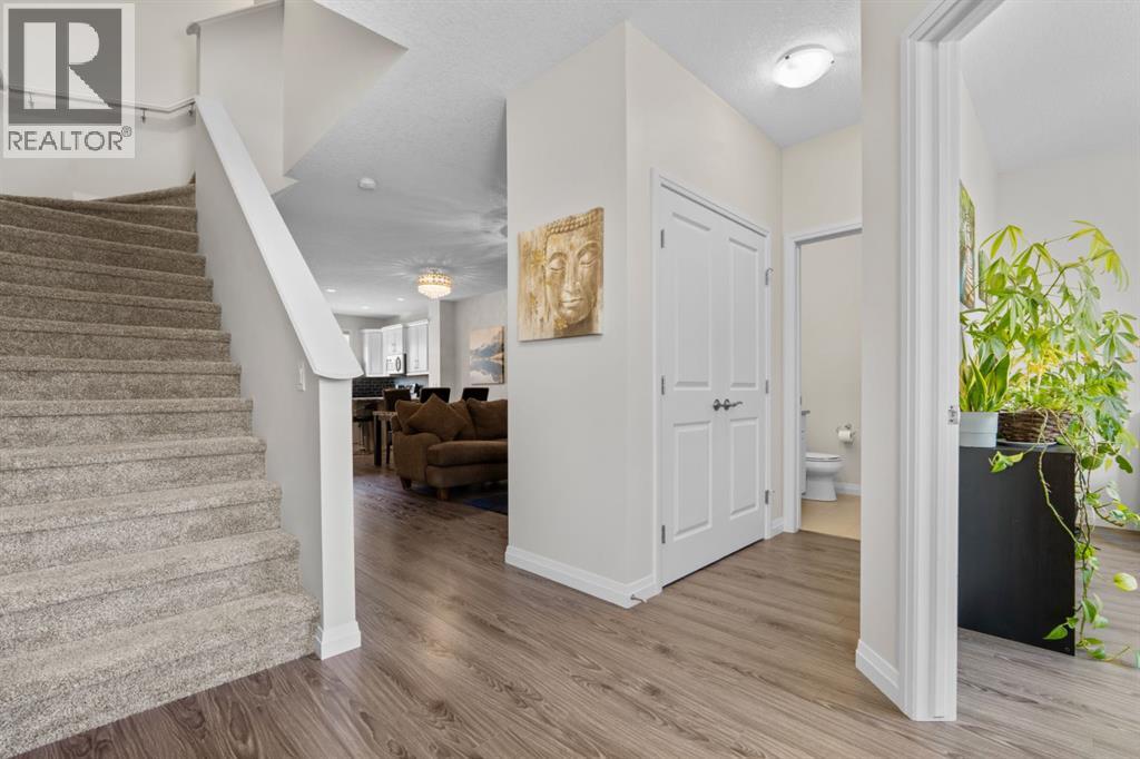 31 Red Embers Lane Ne, Calgary, Alberta  T3N 1B6 - Photo 2 - A2324690