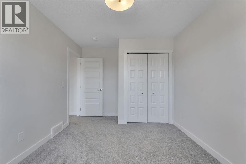 1489 Bayview Point SW, Airdrie, Alberta  T4B 5K1 - Photo 33 - A2325425