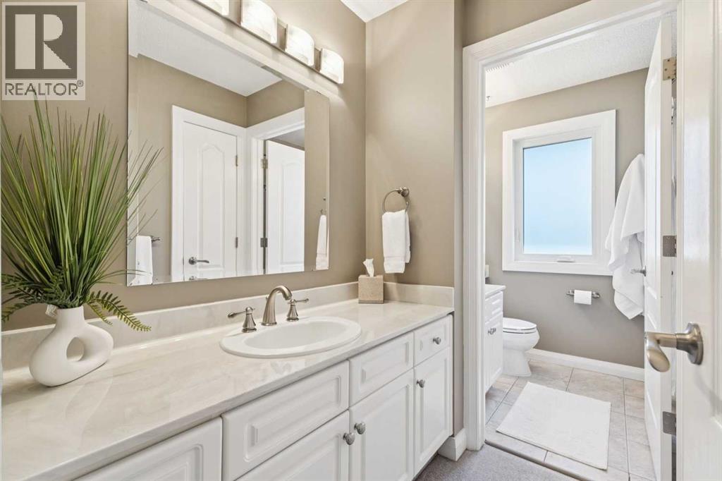 947 Shawnee Drive SW, Calgary, Alberta  T2Y 2G9 - Photo 32 - A2326369