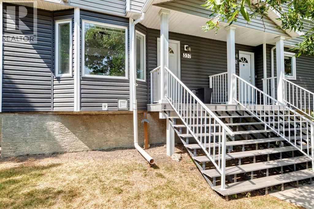 357 Regal Park NE, Calgary, Alberta  T2E 0S6 - Photo 2 - A2333361