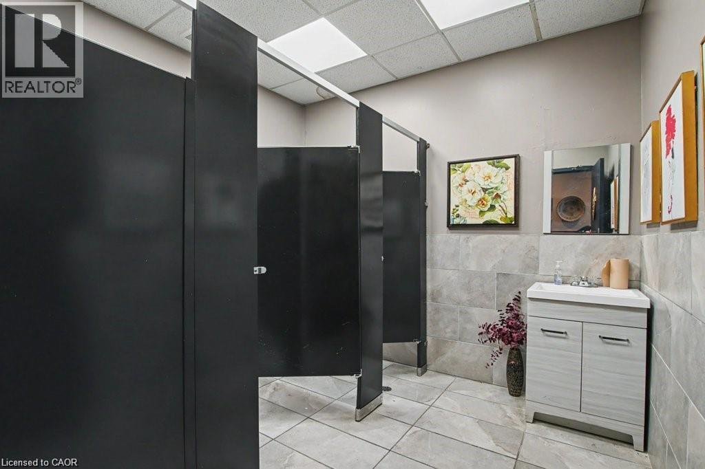 1654 Wilson Street W Unit# 2, Jerseyville, Ontario  L0R 1P0 - Photo 14 - 40851671