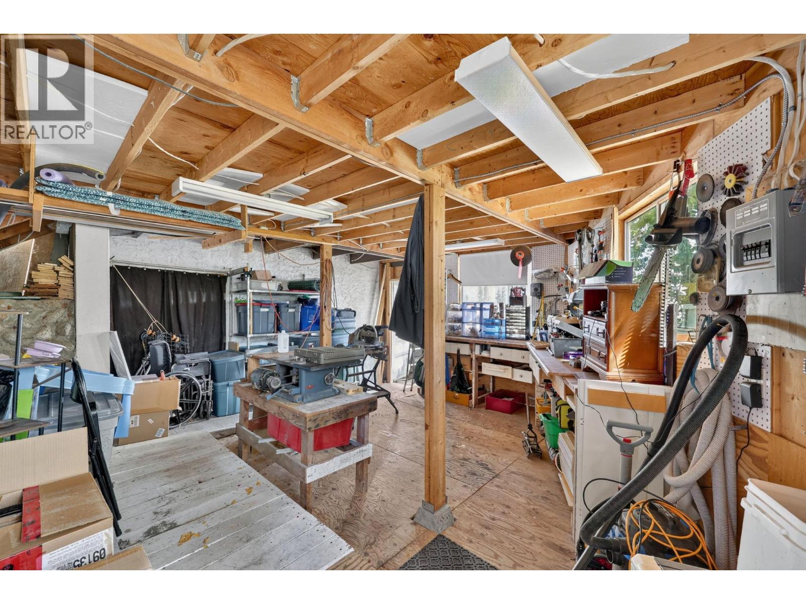 5868 Macgregor Road, Peachland, British Columbia  V0H 1X4 - Photo 49 - 10395254