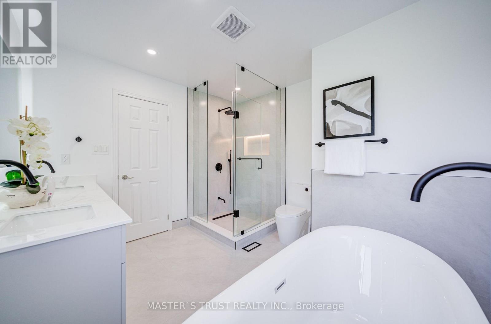 33 Levellands Crescent, Richmond Hill, Ontario  L4B 0A5 - Photo 27 - N13635650