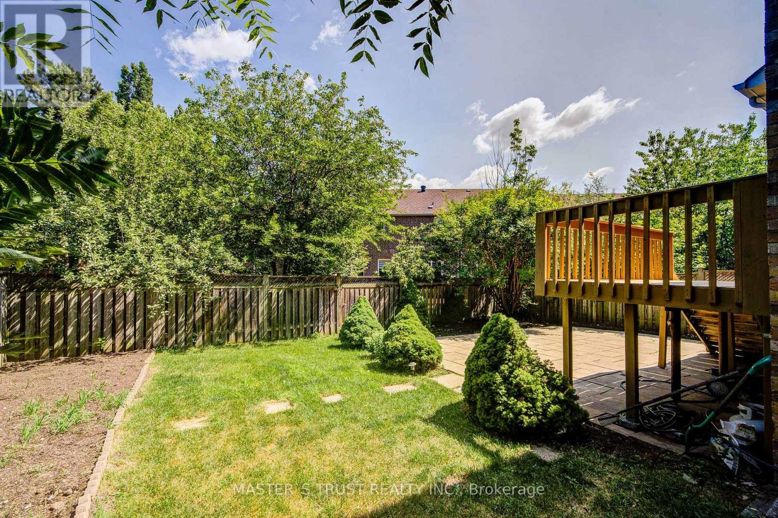33 Levellands Crescent, Richmond Hill, Ontario  L4B 0A5 - Photo 3 - N13635650