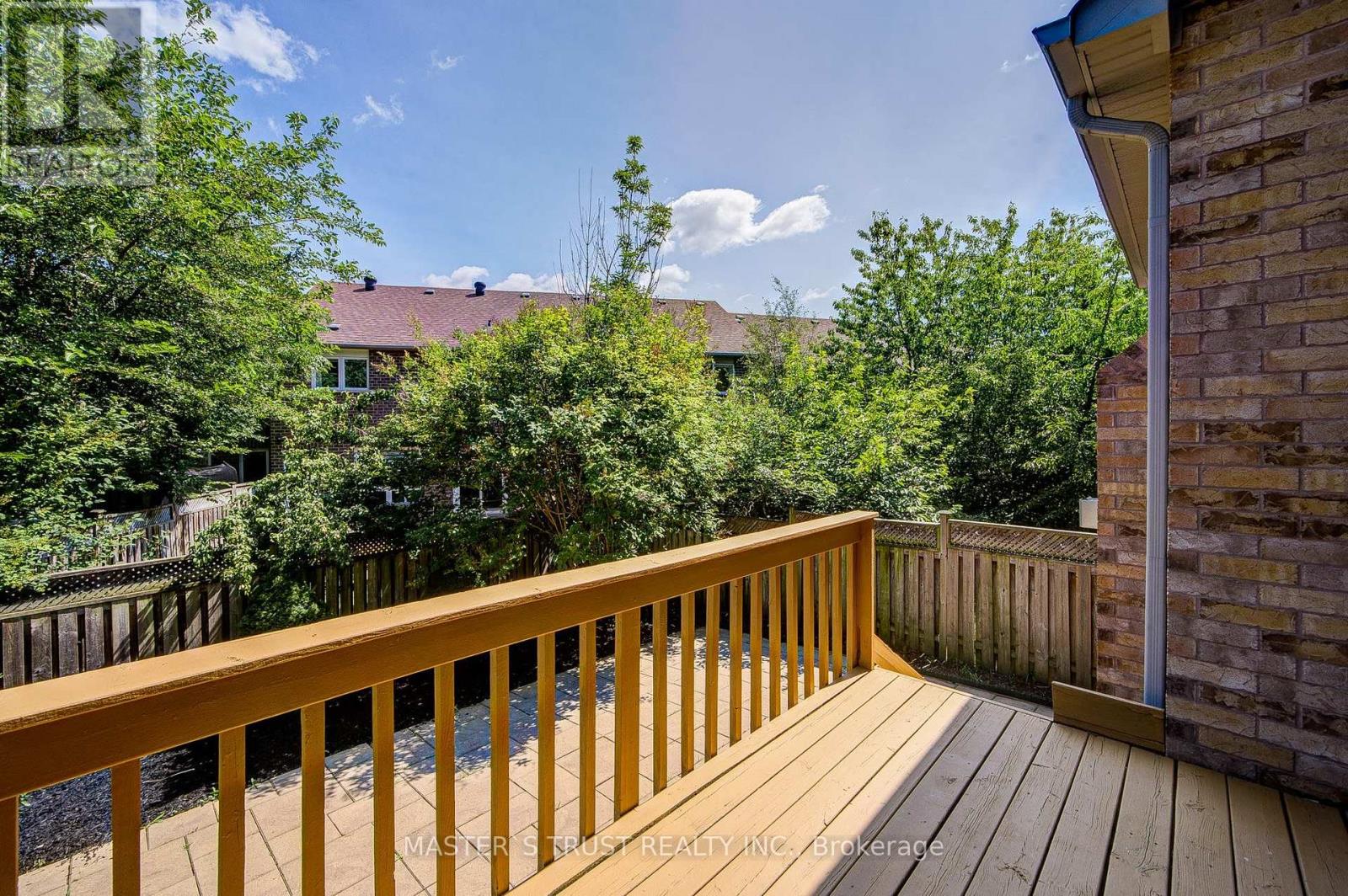 33 Levellands Crescent, Richmond Hill, Ontario  L4B 0A5 - Photo 5 - N13635650