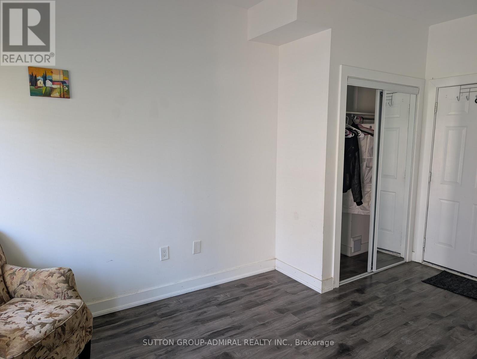 17 - 540 Essa Road, Barrie, Ontario  L4N 9E5 - Photo 18 - S13635630