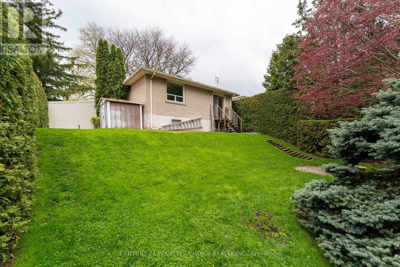 82 Hadrian Drive, Toronto, Ontario  M9W 1V4 - Photo 40 - W13635288