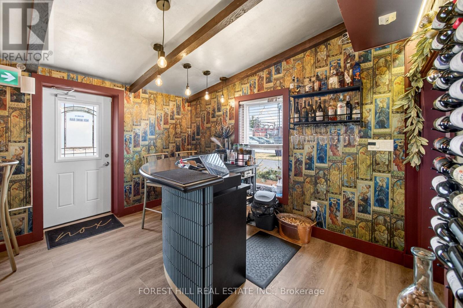 200 - 151 QUEEN STREET S Mississauga (Streetsville), ON L5M 1L1