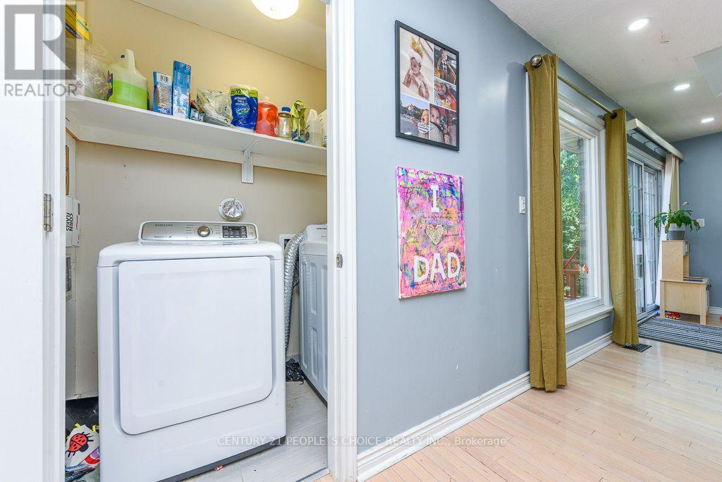 2506 Bridge Road, Oakville, Ontario  L6L 2H2 - Photo 31 - W13635654