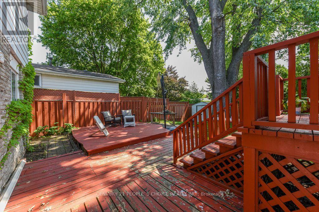 2506 Bridge Road, Oakville, Ontario  L6L 2H2 - Photo 36 - W13635654