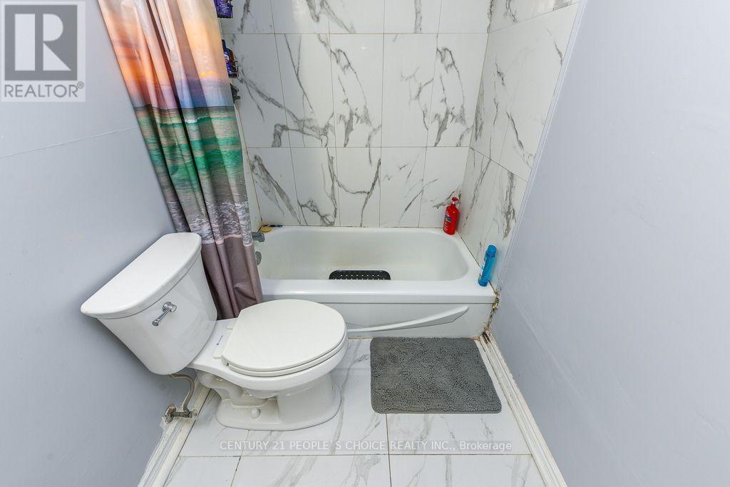 2506 Bridge Road, Oakville, Ontario  L6L 2H2 - Photo 50 - W13635654