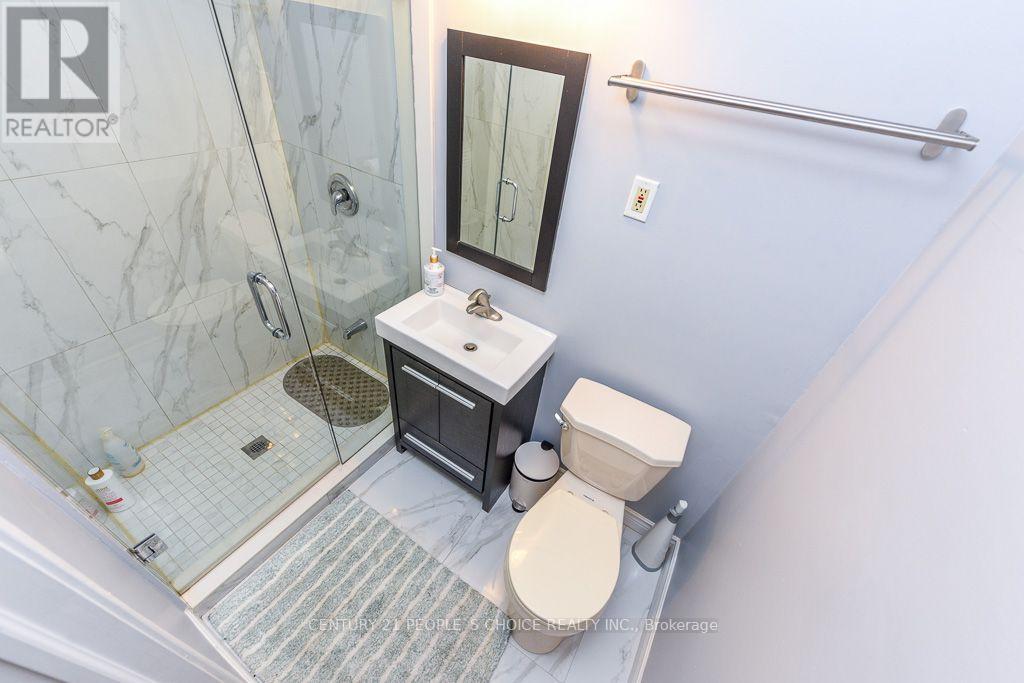 2506 Bridge Road, Oakville, Ontario  L6L 2H2 - Photo 9 - W13635654