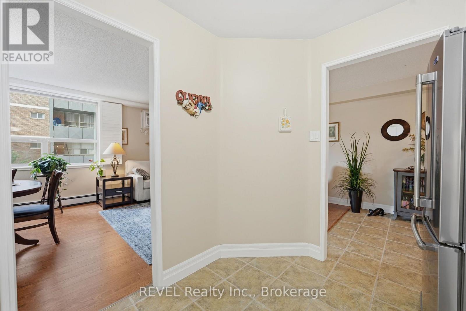 201 - 141 Church Street, St. Catharines, Ontario  L2R 7L7 - Photo 9 - X13541788