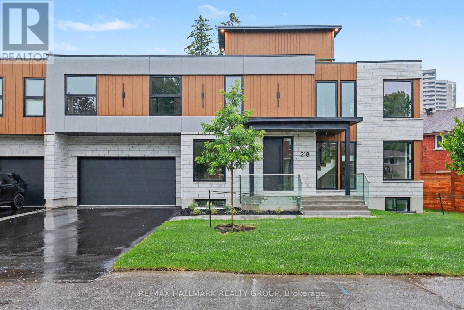 218 Woodland Avenue, Ottawa, Ontario  K2B 5C9 - Photo 2 - X13635512
