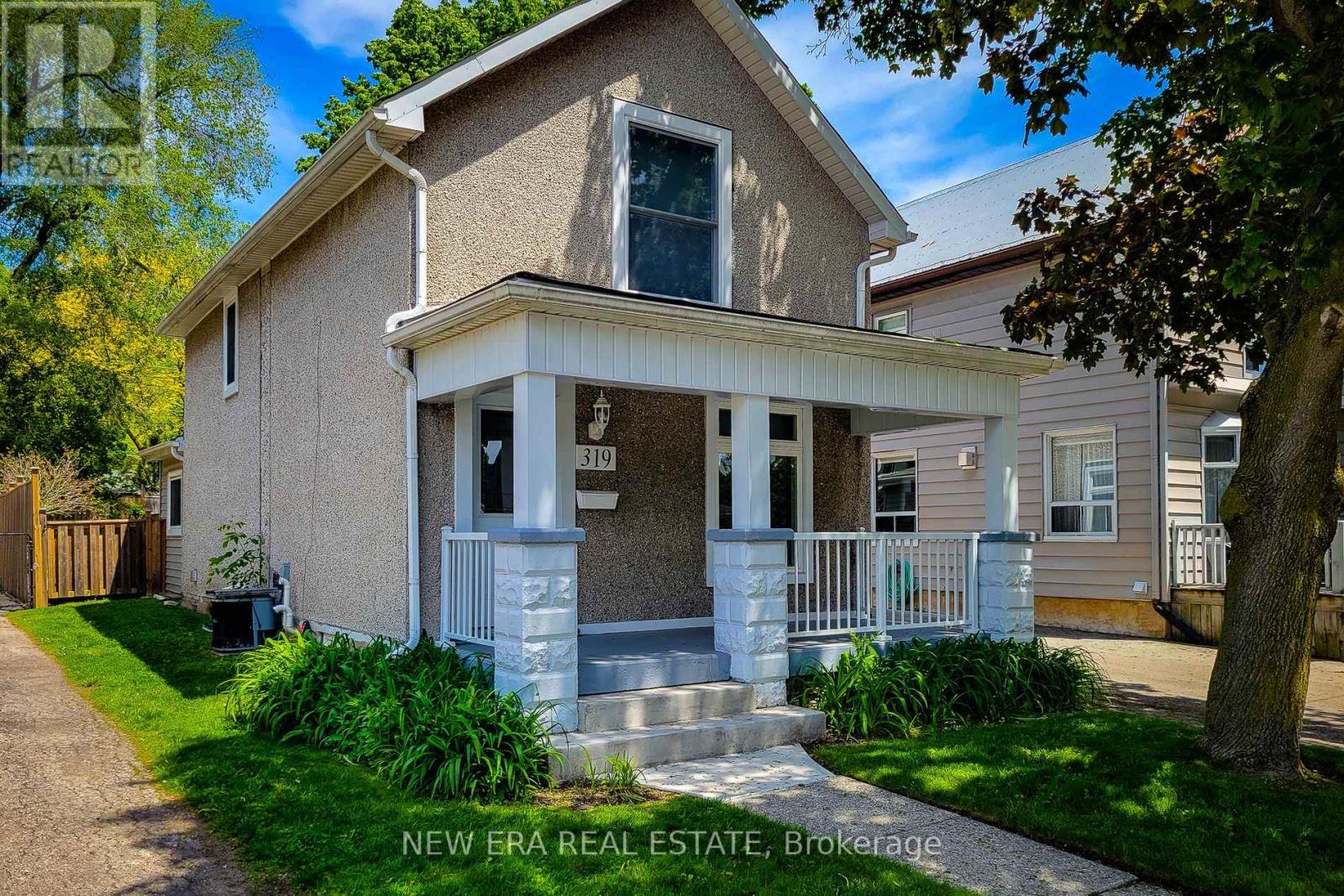 319 KING STREET W, Hamilton, Ontario