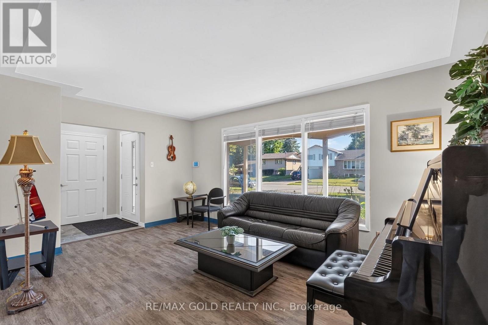 16 Monterey Road, Kitchener, Ontario  N2B 1V3 - Photo 7 - X13635314