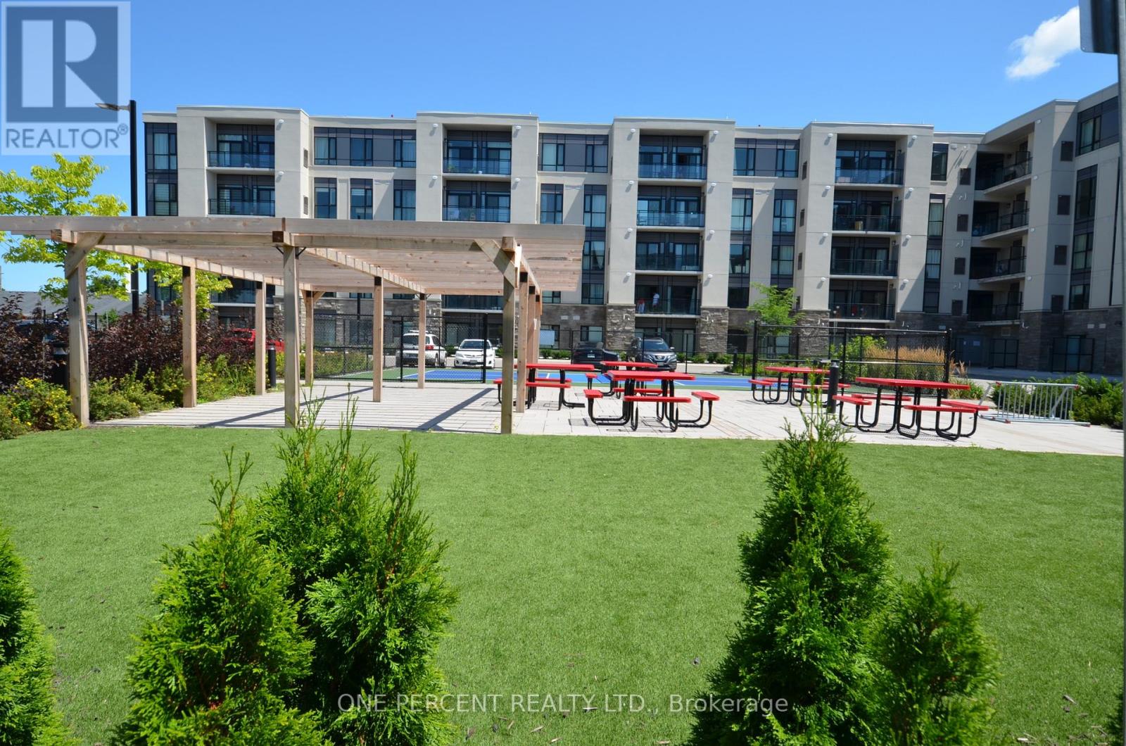139 - 50 Herrick Avenue, St. Catharines, Ontario  L2P 0B8 - Photo 3 - X13635330