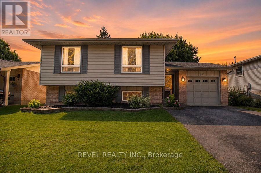 27 MYRTLEVILLE DRIVE, Brantford, Ontario