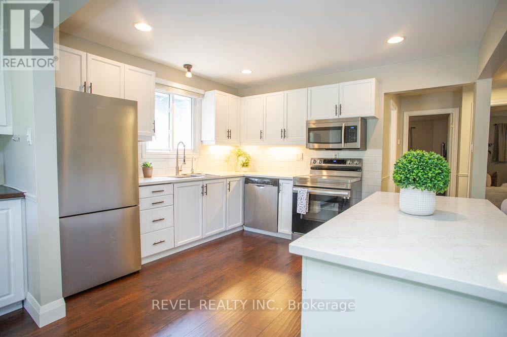 27 Myrtleville Drive, Brantford, Ontario  N3V 1B9 - Photo 13 - X13635384