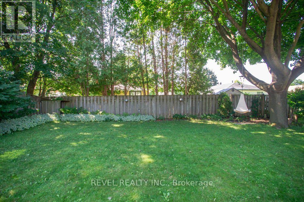 27 Myrtleville Drive, Brantford, Ontario  N3V 1B9 - Photo 28 - X13635384