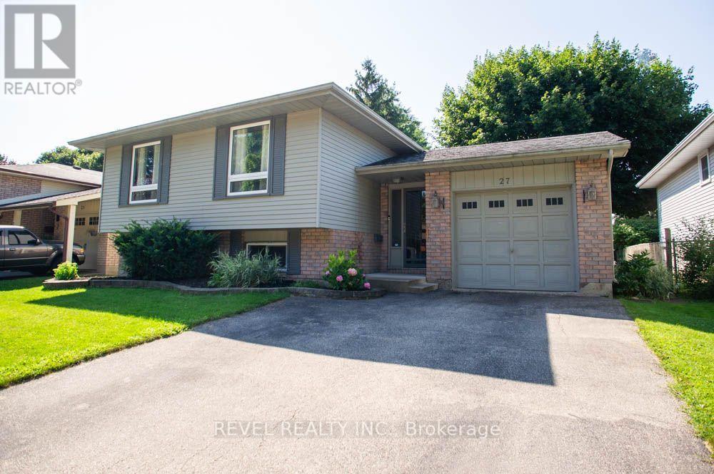 27 Myrtleville Drive, Brantford, Ontario  N3V 1B9 - Photo 5 - X13635384