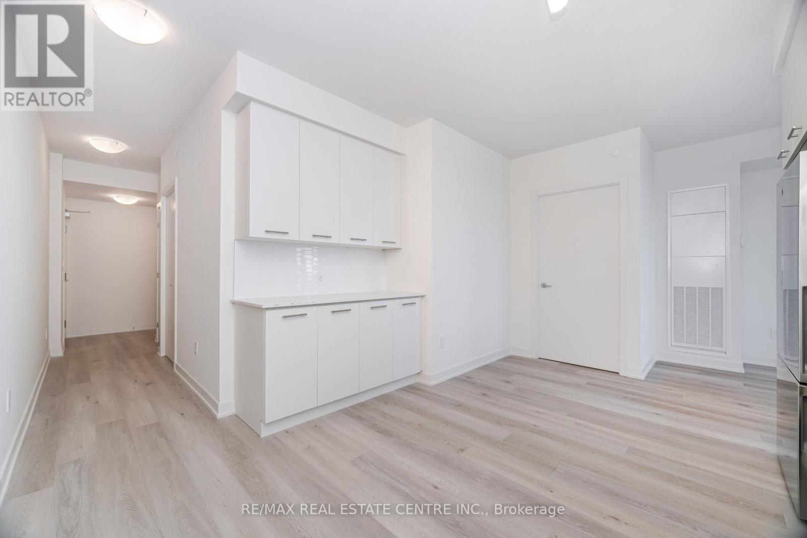 1505 - 385 Winston Road, Grimsby, Ontario  L3M 0J3 - Photo 8 - X13635416