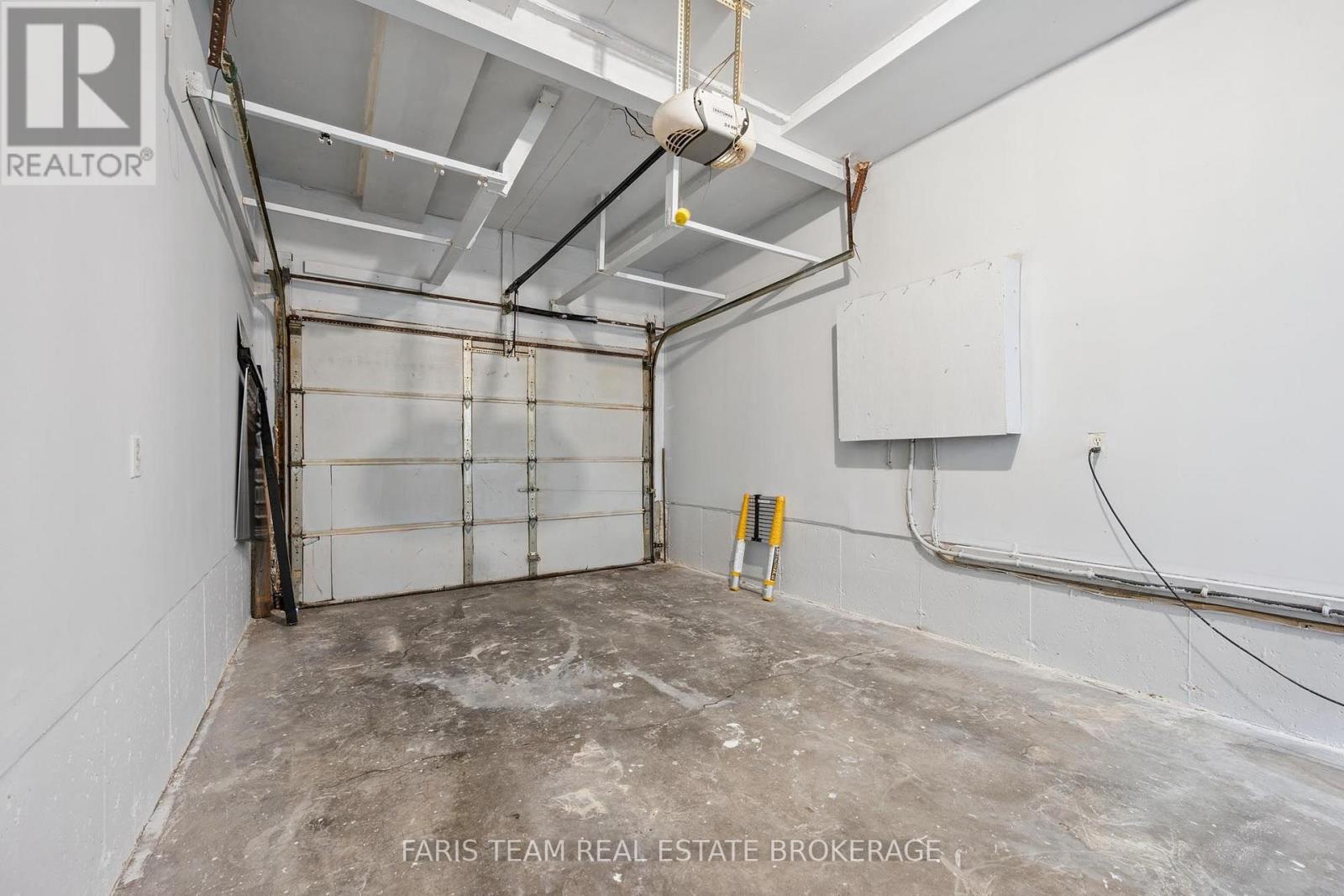 71 Peach Blossom Crescent, Kitchener, Ontario  N2E 3Z7 - Photo 37 - X13635500