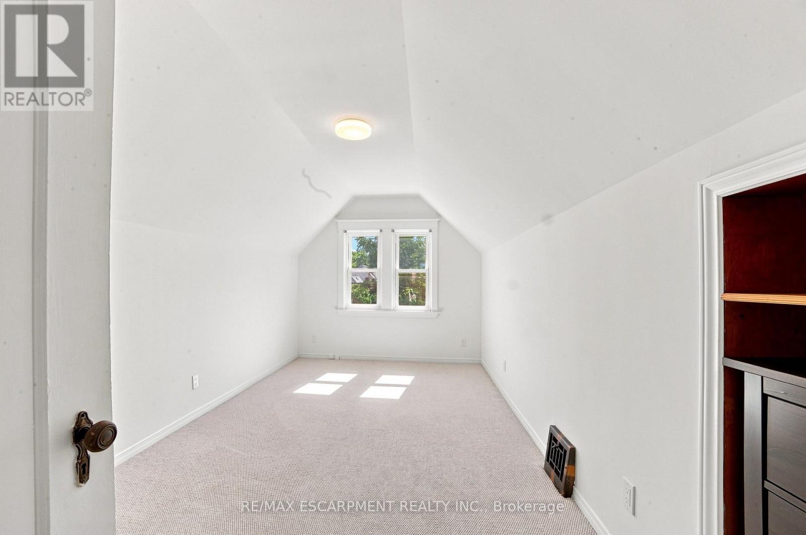 156 Tragina Avenue N, Hamilton, Ontario  L8H 5C8 - Photo 20 - X13635510