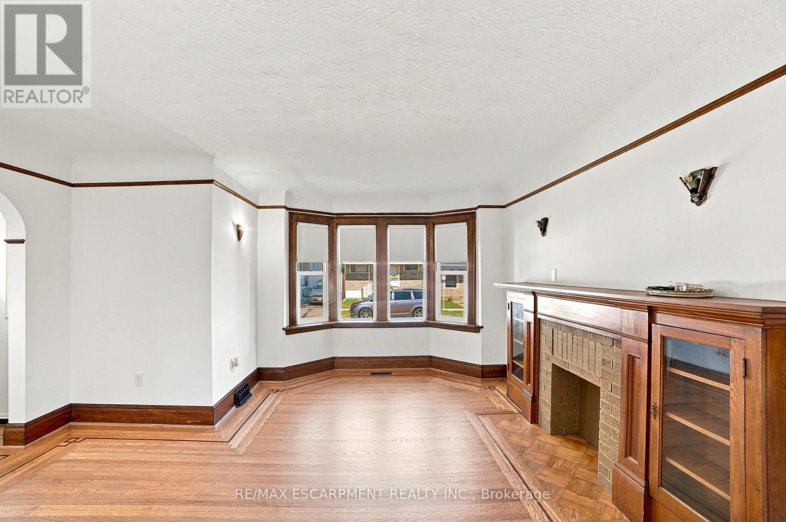 156 Tragina Avenue N, Hamilton, Ontario  L8H 5C8 - Photo 7 - X13635510