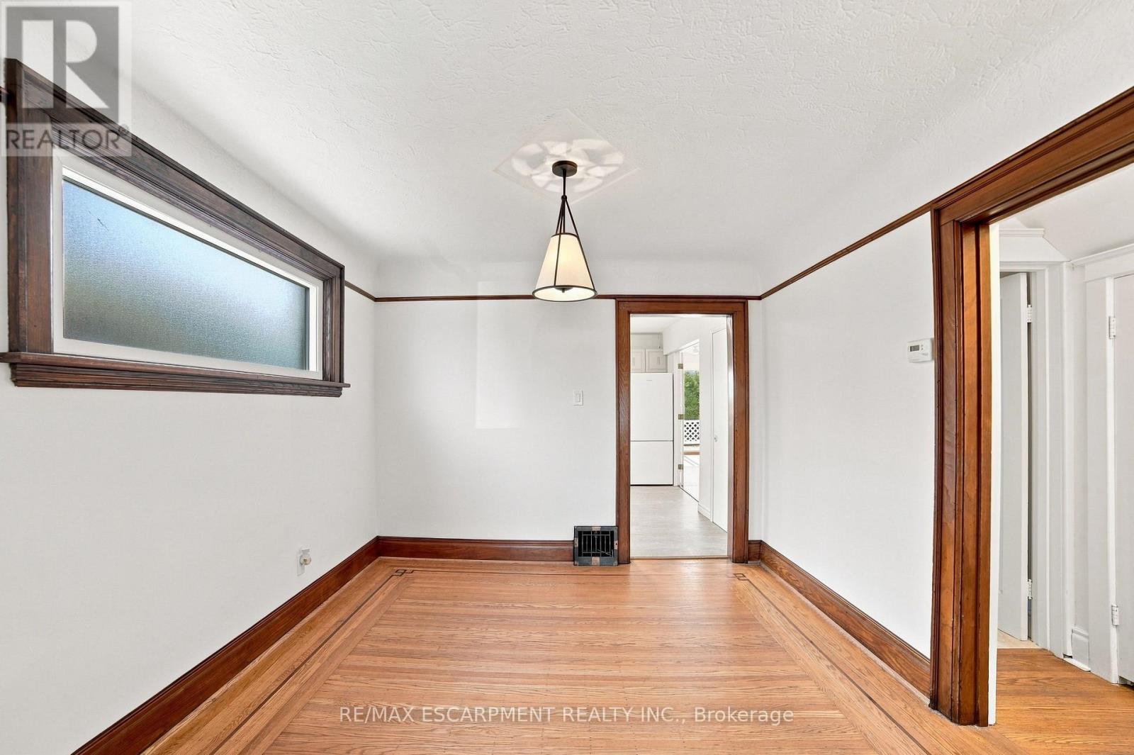156 Tragina Avenue N, Hamilton, Ontario  L8H 5C8 - Photo 9 - X13635510