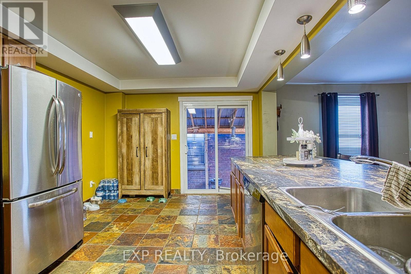 227 Beach Road, Hamilton, Ontario  L8L 4A9 - Photo 12 - X13635582