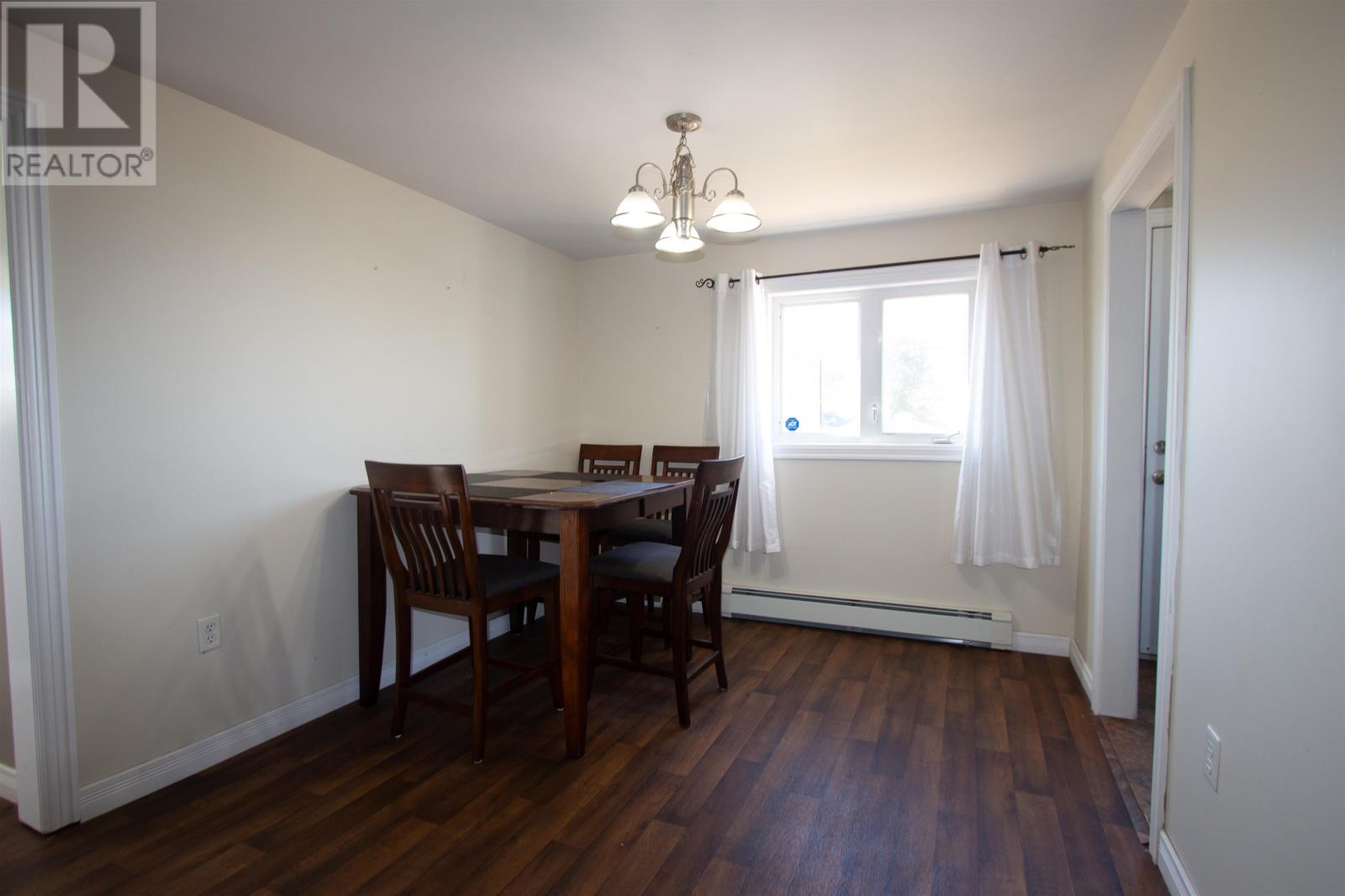 415 North Market Street, Summerside, Prince Edward Island  C1N 1L9 - Photo 4 - 202619520