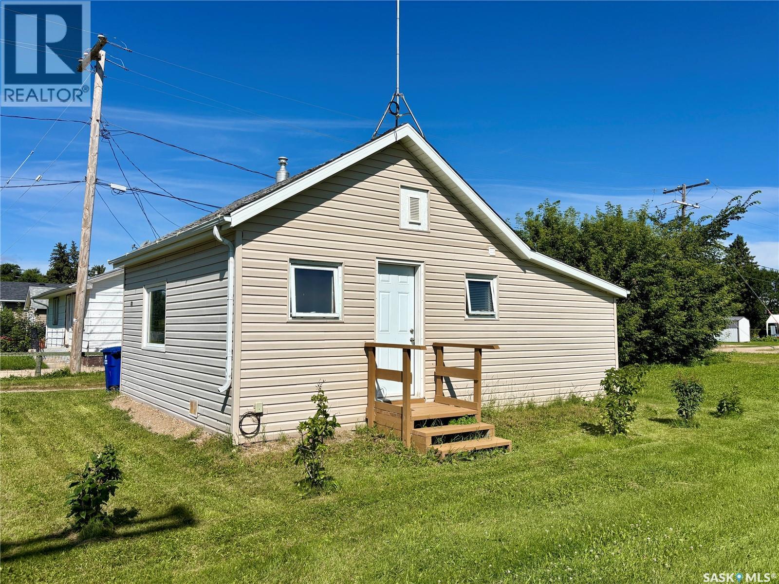 413 1st AVENUE E, Spiritwood, Saskatchewan