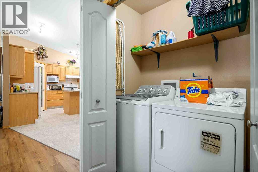 112 Sunset Drive SW, Medicine Hat, Alberta  T1B 4T8 - Photo 13 - A2334104