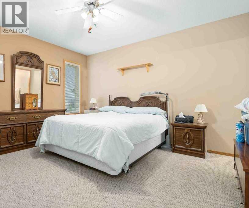 112 Sunset Drive SW, Medicine Hat, Alberta  T1B 4T8 - Photo 17 - A2334104