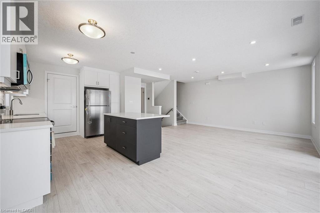 525 Erinbrook Drive Unit# C062, Kitchener, Ontario  N2E 0L4 - Photo 13 - 40763818