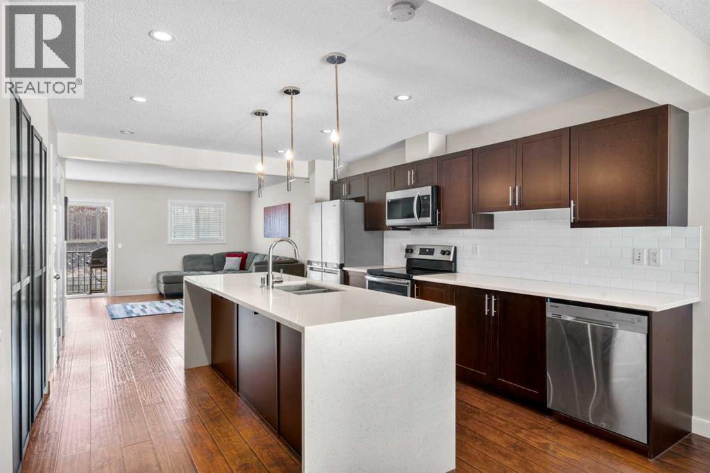 89 Pantego Lane NW, Calgary, Alberta  T3K 0T1 - Photo 14 - A2306652