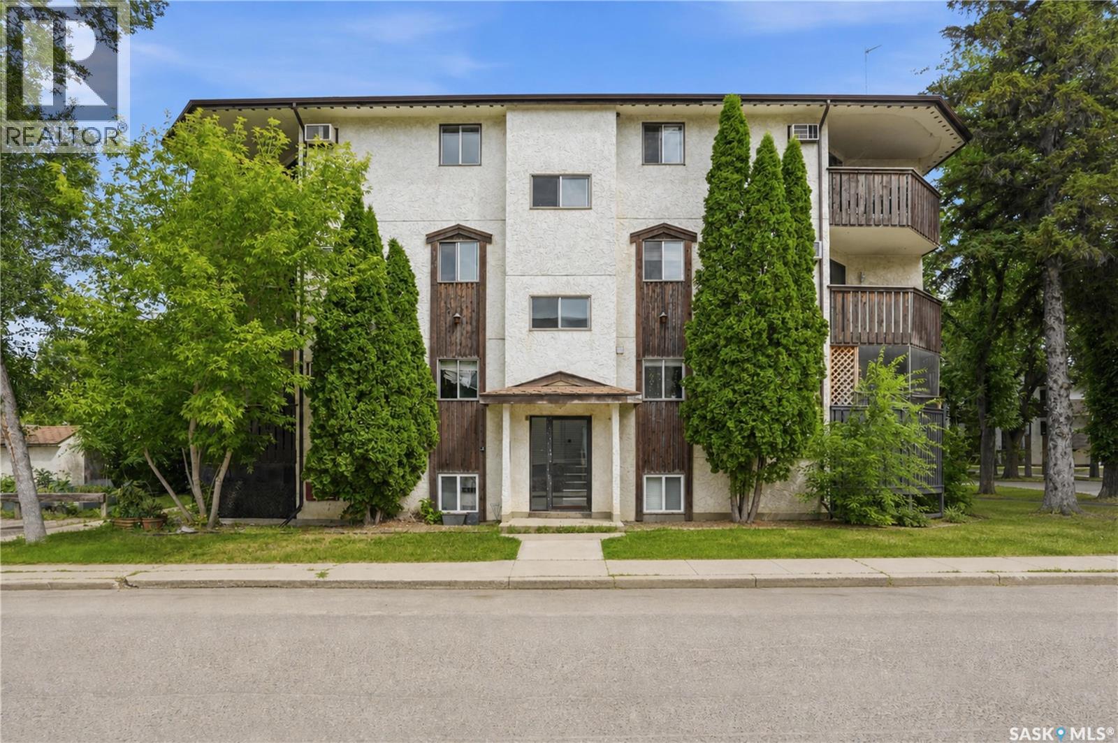 301 116 111th STREET, Saskatoon, Saskatchewan