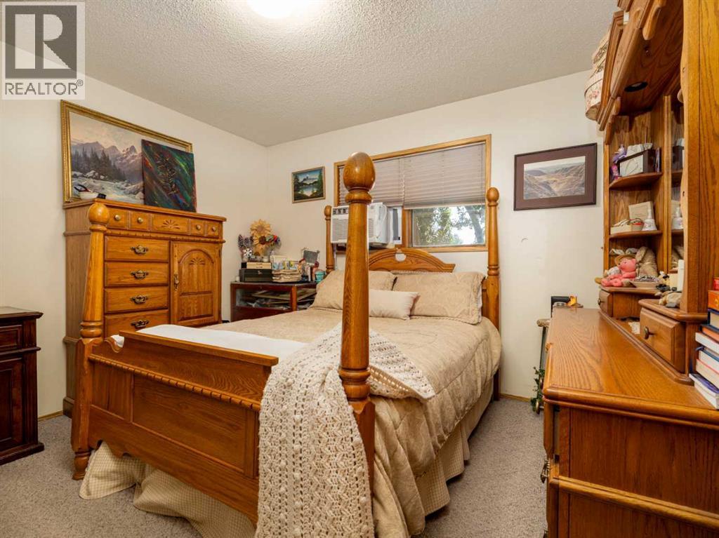 2501 24 Street, Coaldale, Alberta  T1M 1G9 - Photo 27 - A2332728