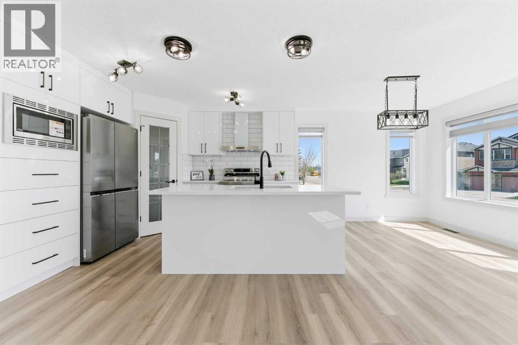 110 Tuscany Summit Green NW, Calgary, Alberta  T3L 0B8 - Photo 2 - A2315282