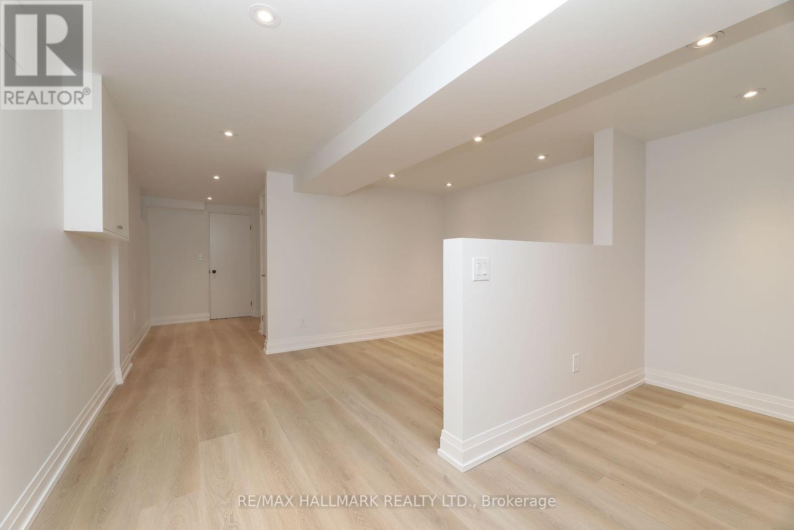 38 Halton Street, Toronto, Ontario  M6J 1R3 - Photo 8 - C13607970