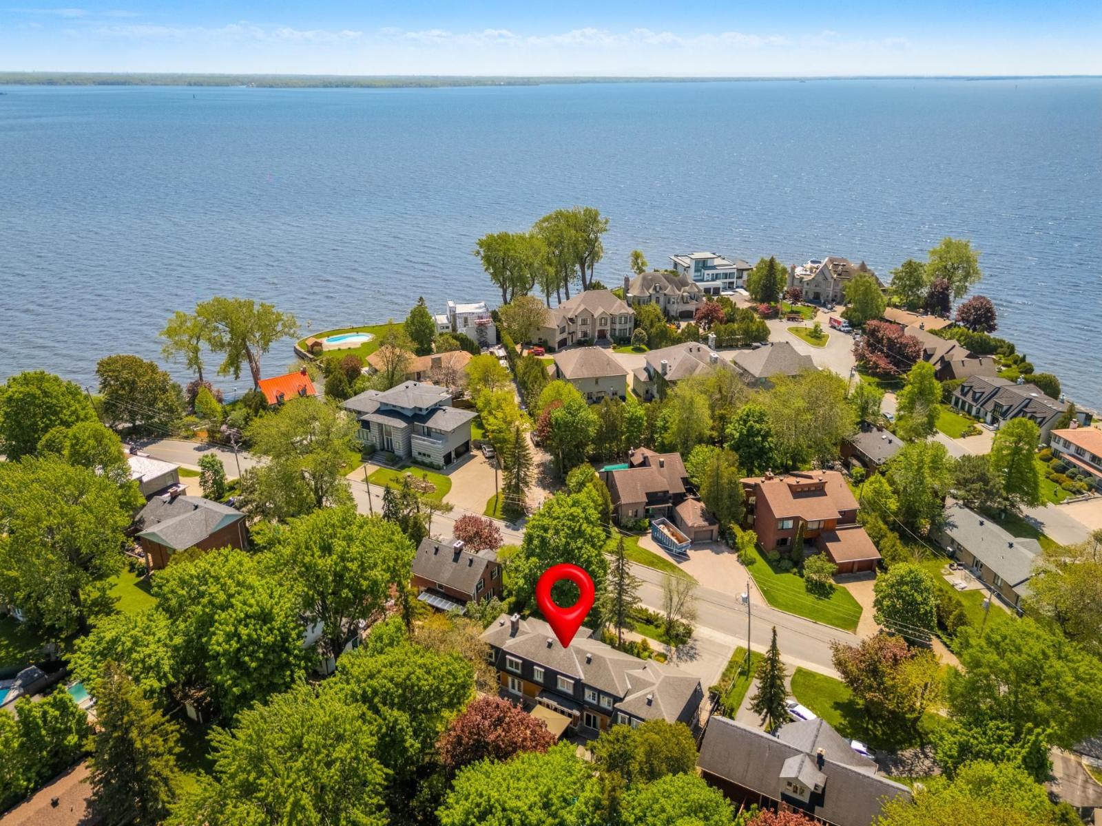 2155 Ch. du Bord-du-Lac-Lakeshore Dorval Quebec Canada H9S2G4 2
