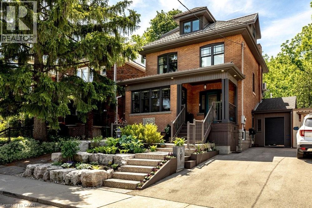99 HILLCREST Avenue, Hamilton, Ontario