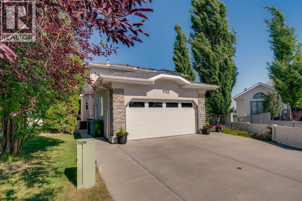112 Hidden Vale Place NW, Calgary, Alberta  T3A 5C5 - Photo 4 - A2332867