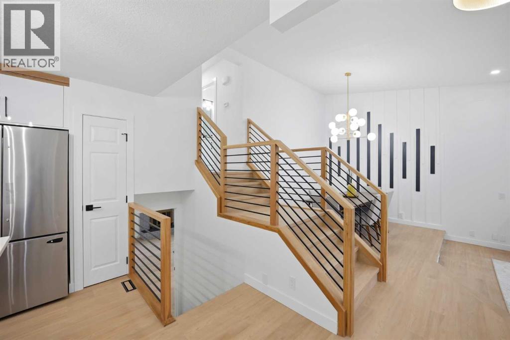 300 Edgehill Drive NW, Calgary, Alberta  t3a 2S3 - Photo 18 - A2333661