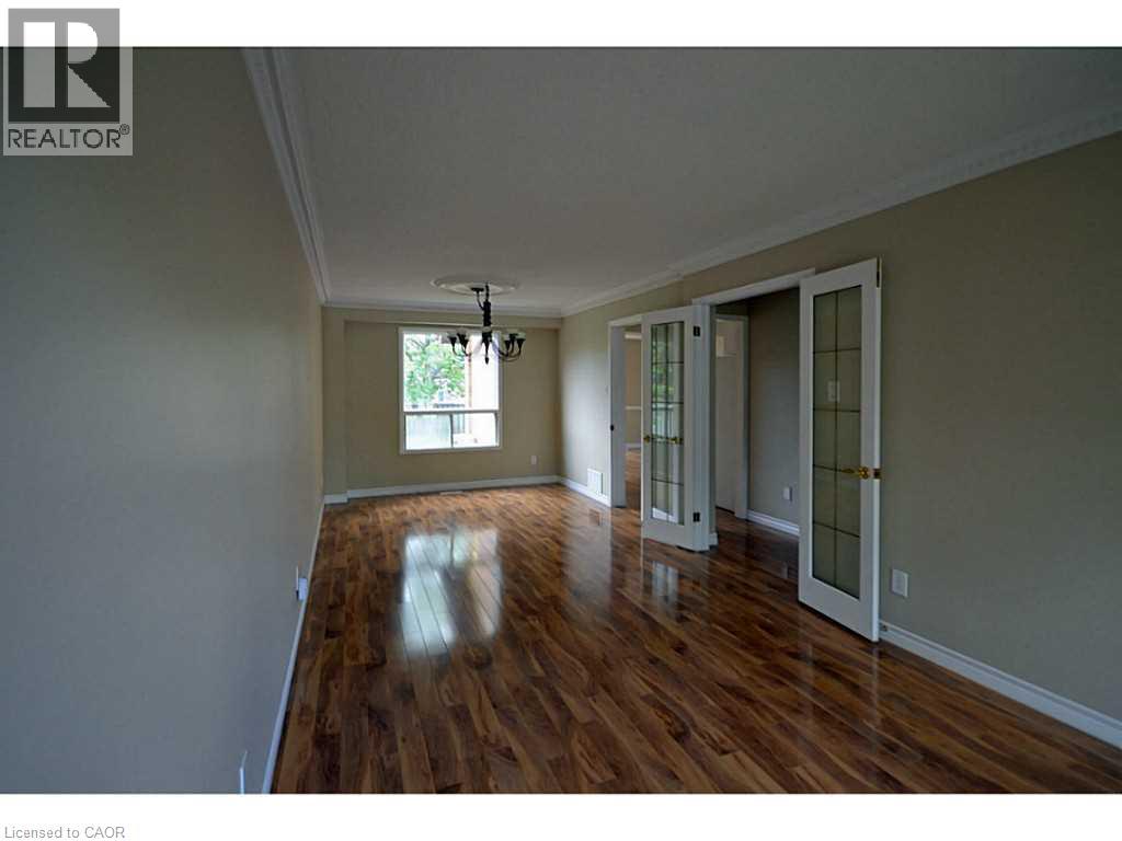 2461 Headon Forest Drive, Burlington, Ontario  L7M 3L4 - Photo 3 - 40852935
