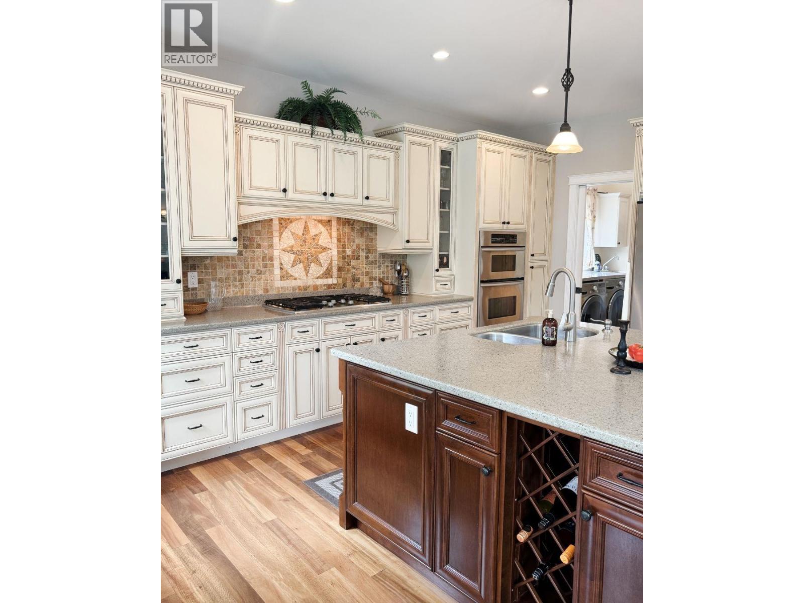 230 Prospect Drive, Grand Forks, British Columbia  V0H 1H2 - Photo 5 - 10396401