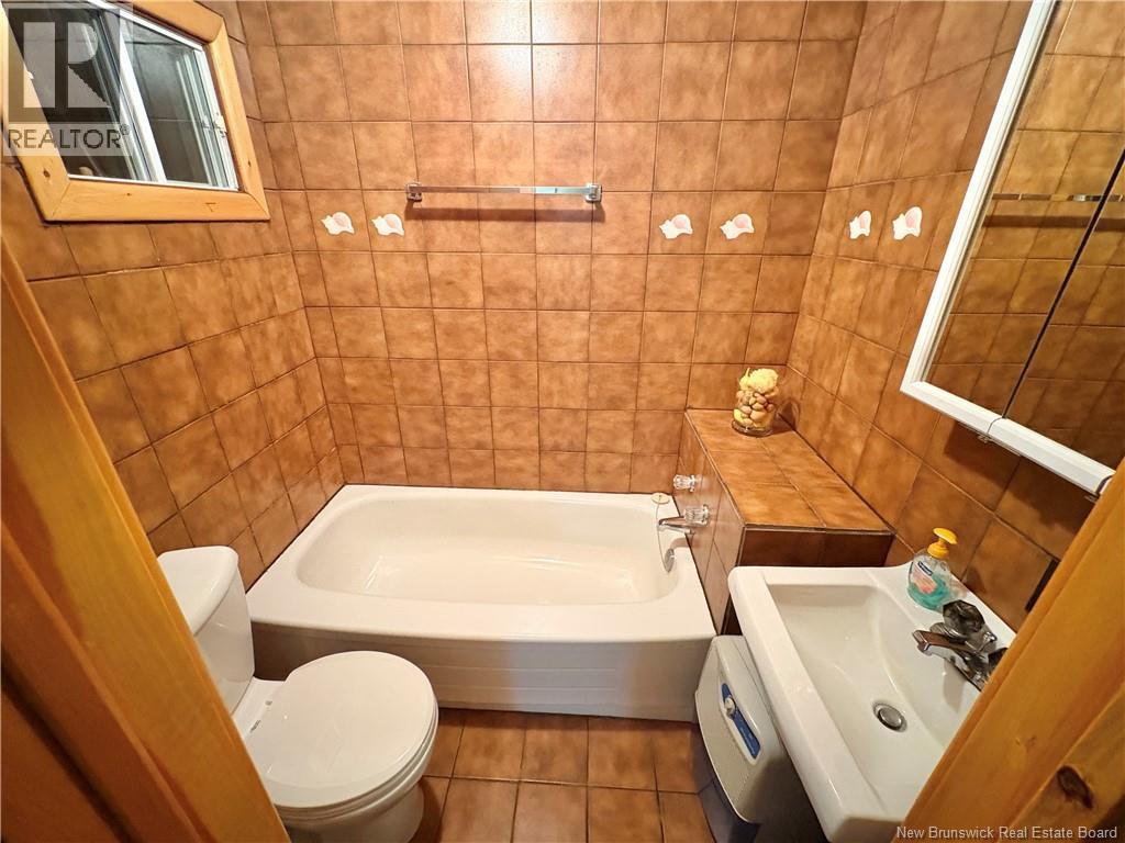 396 Main Street, Meductic, New Brunswick  A0A 0A0 - Photo 18 - NB142337